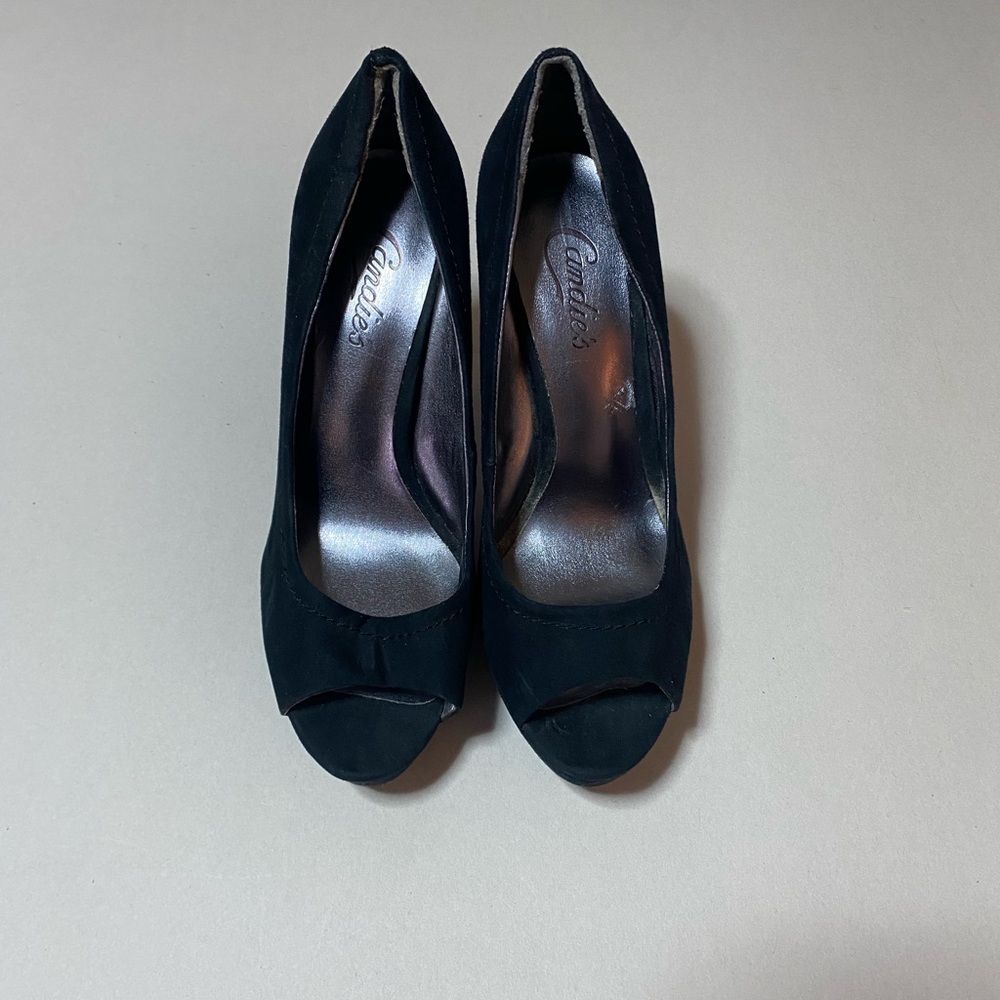 Candie's Elegant Black Peep-Toe Heels